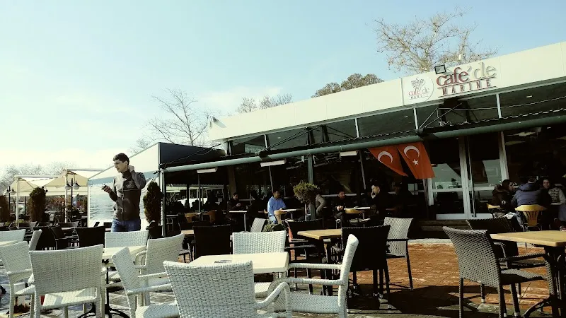 Marina Cafe