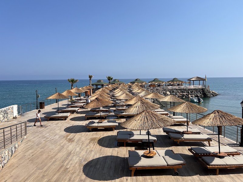 Suna's Beach Club